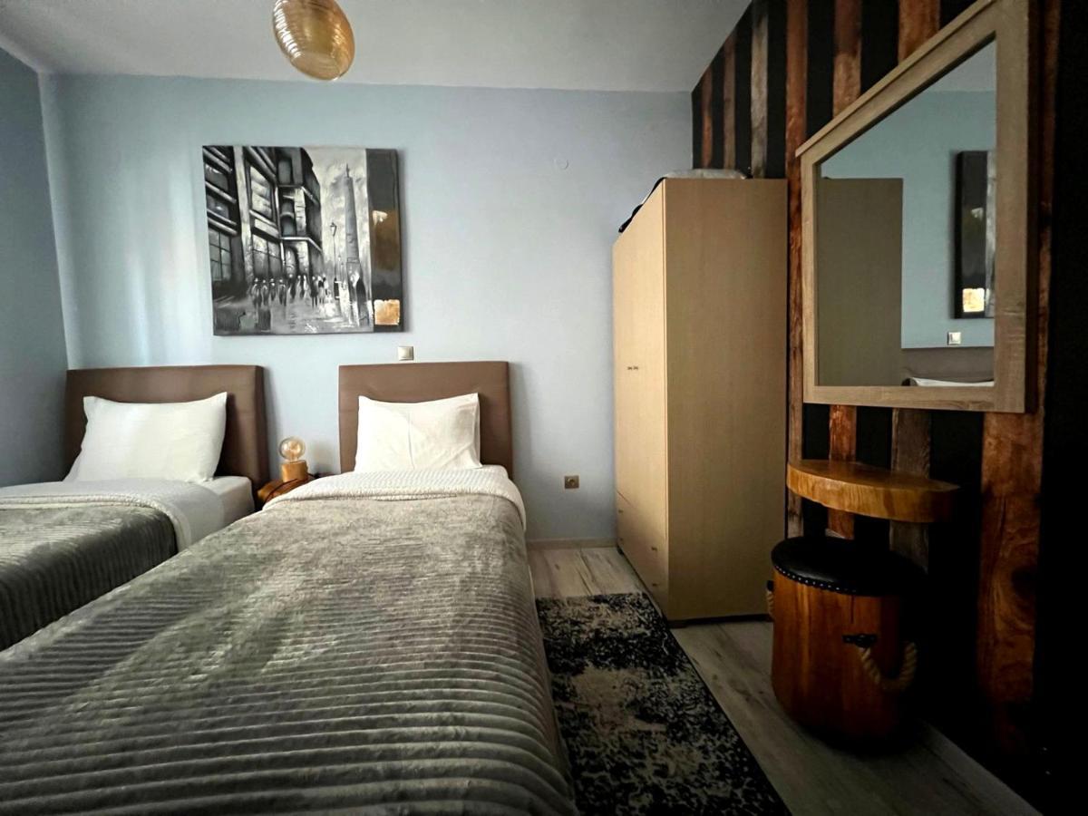 Villa Athina 1St Floor Nea Kallikrateia Bagian luar foto